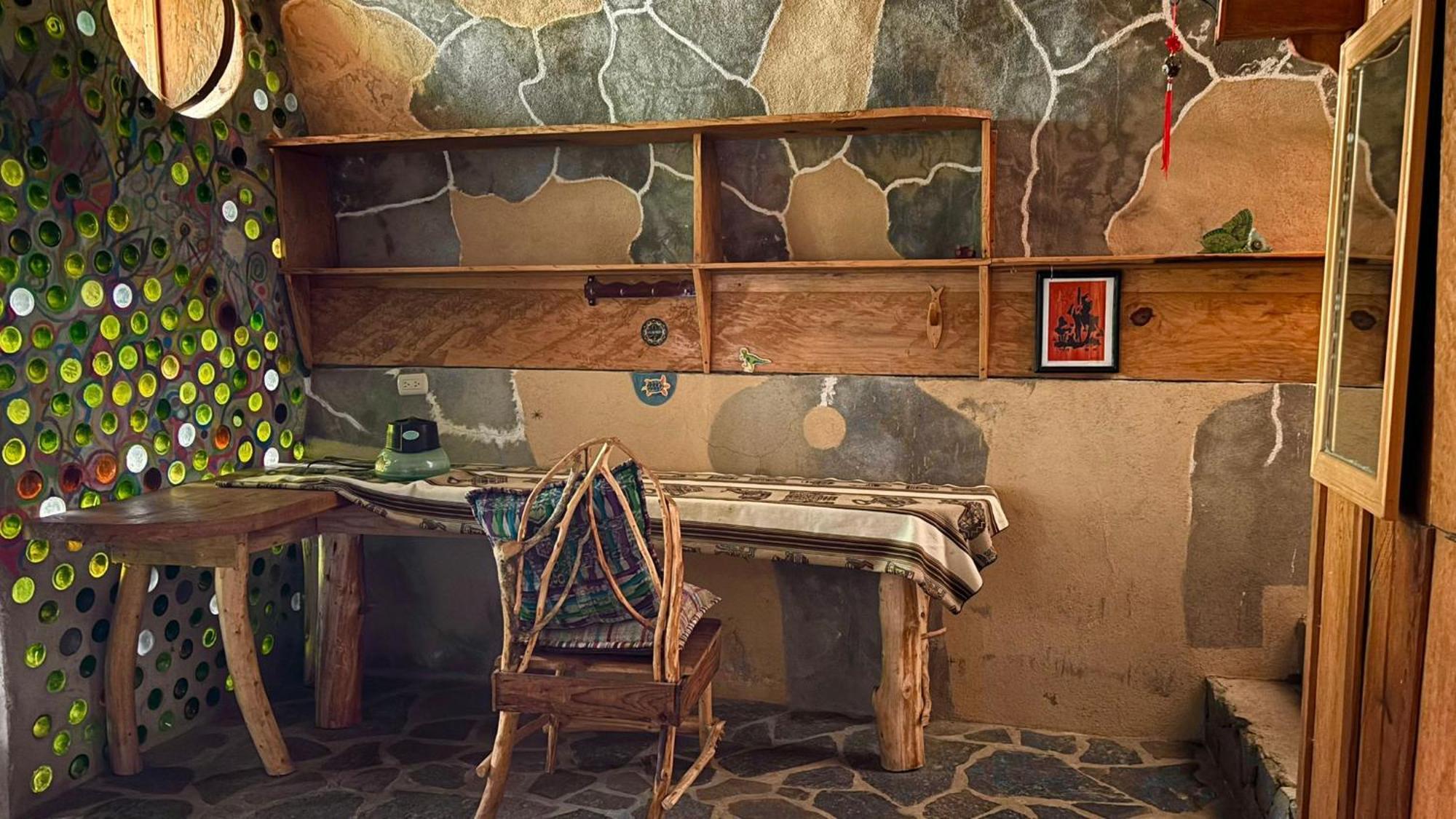 Earthship Atitlan Vendégház San Marcos La Laguna Kültér fotó